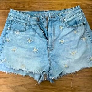 AE Embroidered Daisy Shorts